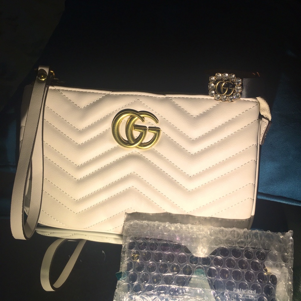 GG wristlet